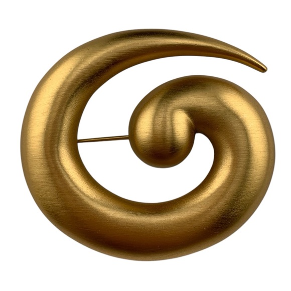 MONET TADPOLE SWIRL BROOCH PIN MATTE BRUSHED GOLD PLATE VINTAGE SIGNED 2-1/4" - Picture 1 of 9